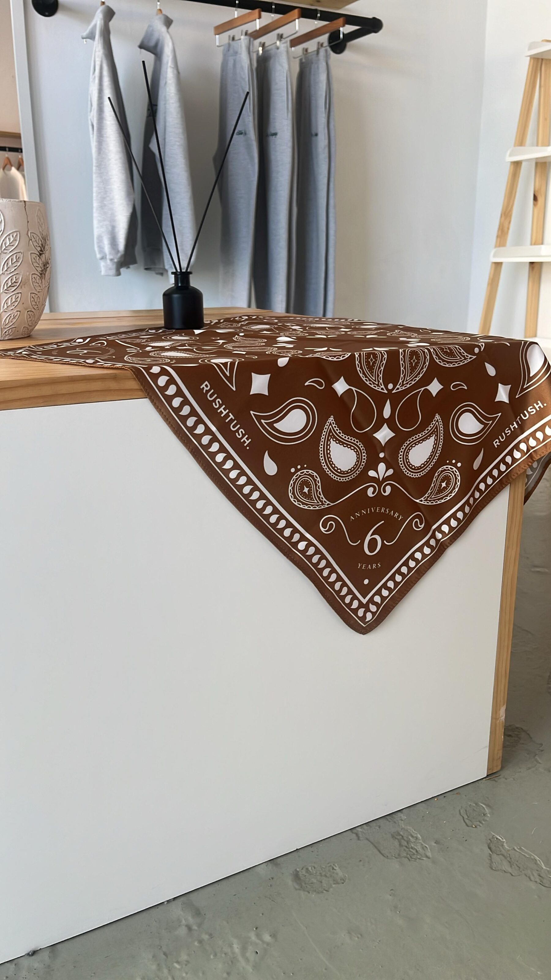 Aura Bandana